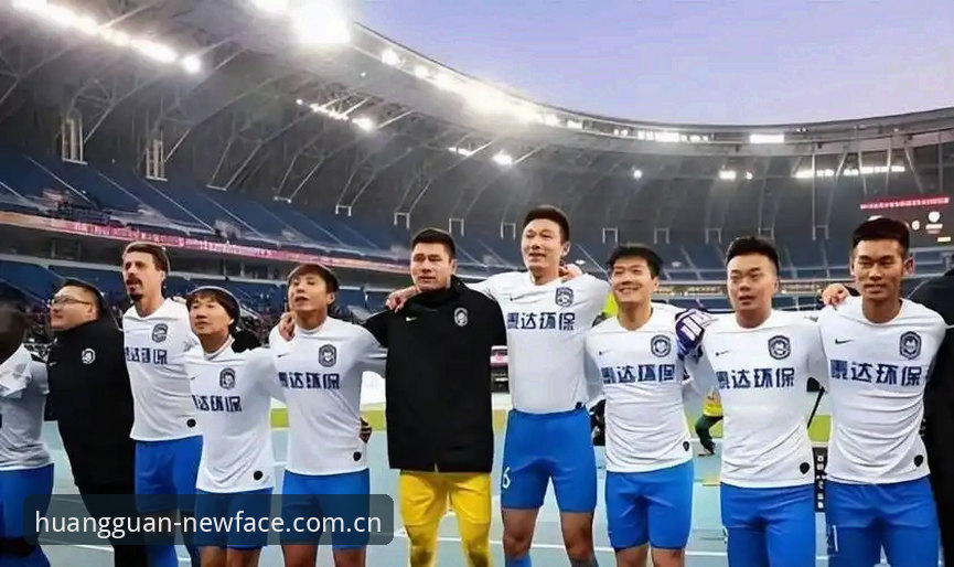 津门虎夏窗静悄悄，资深球迷告诉你这才叫高人出手